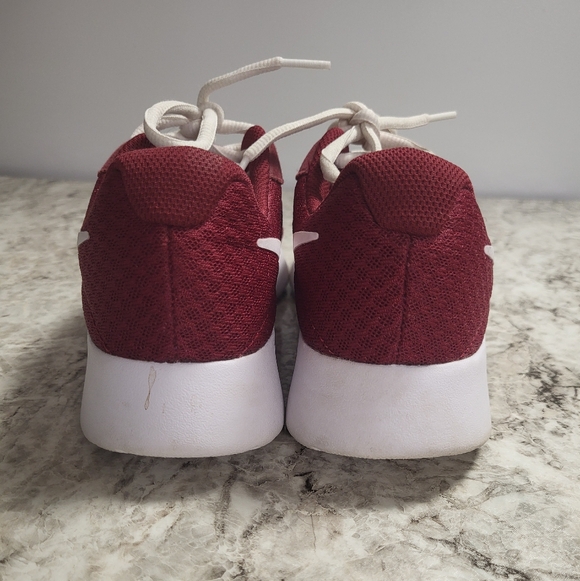 Nike Women's Maroon and White Sneakers - Picture 4 of 6